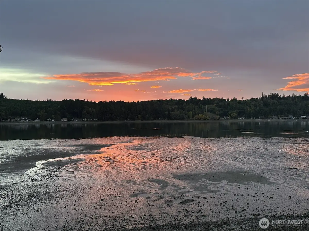 560 E North Bay Road, Allyn, WA 98524 - #1
