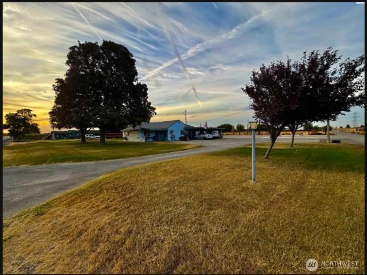 206504 E Bryson Brown Road, Kennewick, WA 99337 - #1