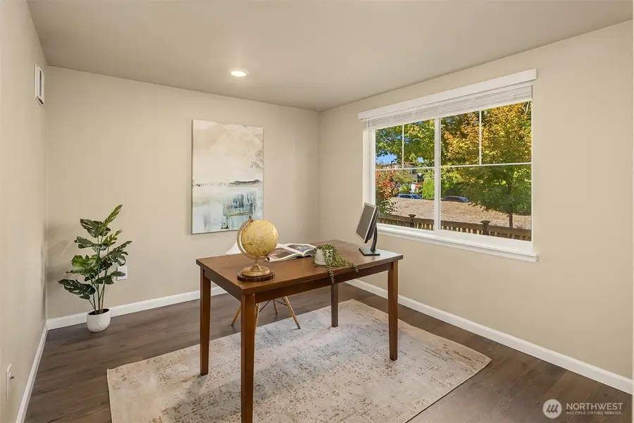 6716 34th Avenue Sw, Seattle, WA 98126 - #3