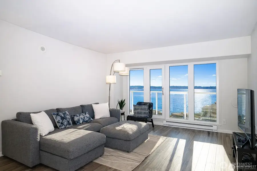 121 Vine Street #1702, Seattle, WA 98121 - #3