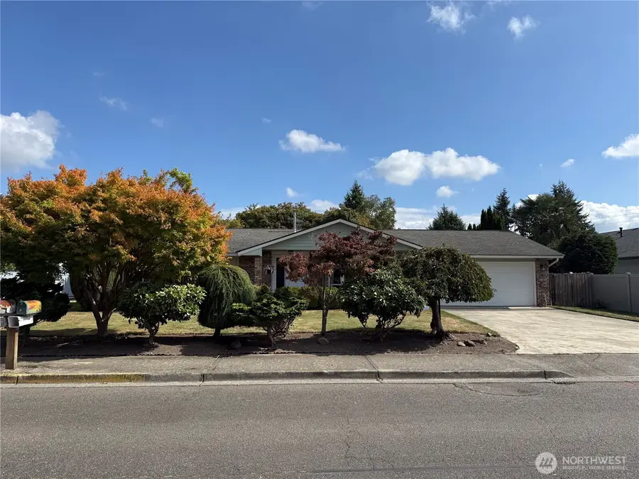 806 Kodiak Drive, Burlington, WA 98233 - #2