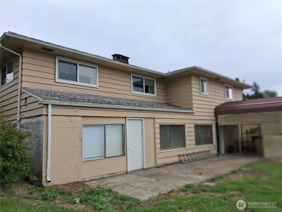2568 Jackson Highway, Chehalis, WA 98532 - #2