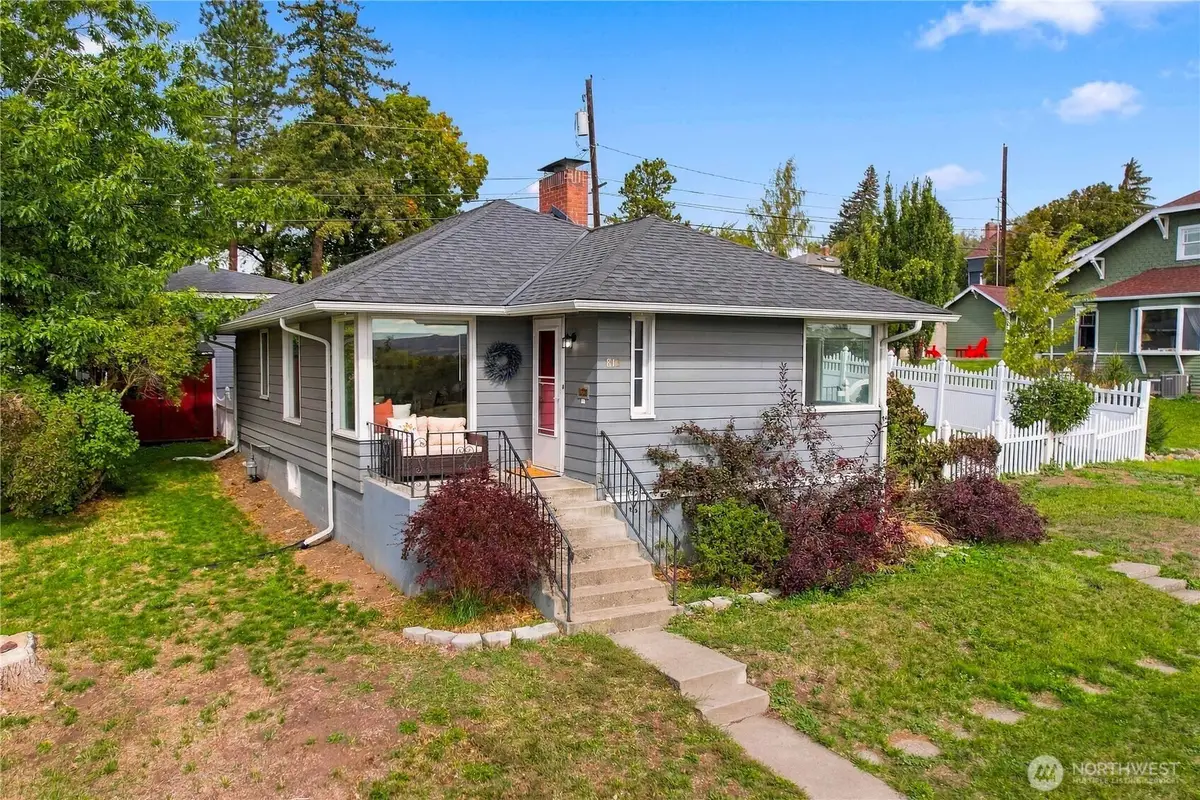 813 E 3rd Avenue, Ellensburg, WA 98926 - #1