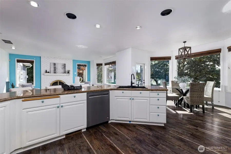 1860 E Island Lake Drive, Shelton, WA 98584 - #3
