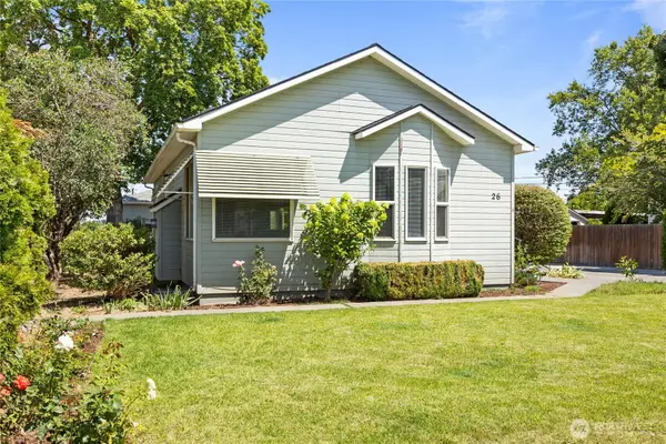 26 SW 13th, College Place, WA 99324