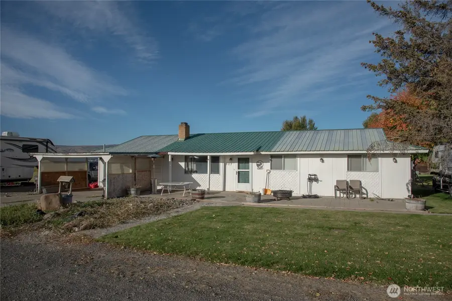 507 W Helena Avenue, Ellensburg, WA 98926 - #3