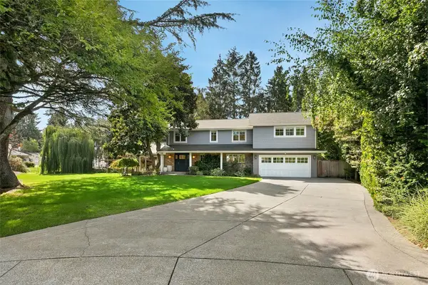 37 Tatoosh Ky, Bellevue, WA 98006