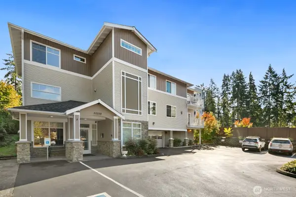 20028 15th Avenue Ne #109, Shoreline, WA 98155