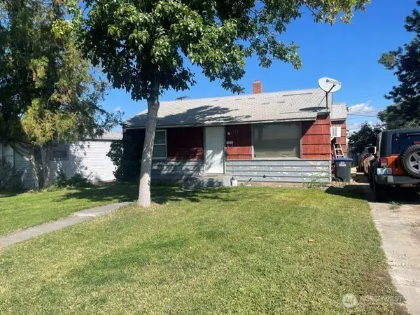 412 W Reisner, Moses Lake, WA 98837