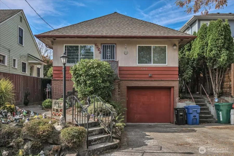 7355 17th Avenue Nw, Seattle, WA 98117 - #2