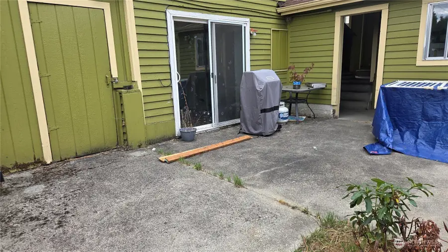 4221 S 3rd Avenue, Everett, WA 98203 - #3