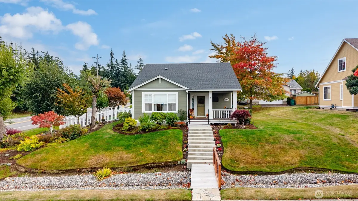 2201 24th Street, Anacortes, WA 98221 - #1