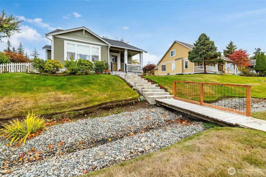 2201 24th Street, Anacortes, WA 98221 - #2