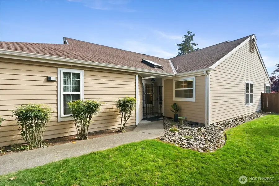 2536 N Narrows Drive #10, Tacoma, WA 98406 - #3