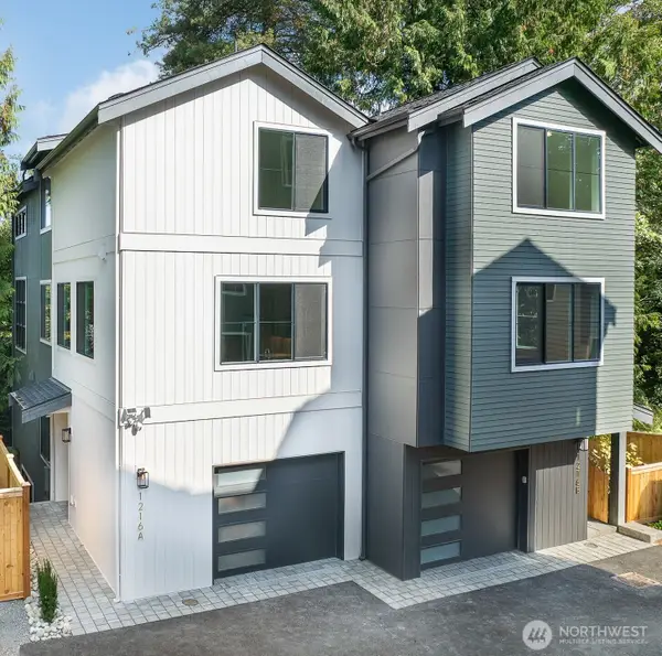 1216 NE 103rd, Seattle, WA 98115
