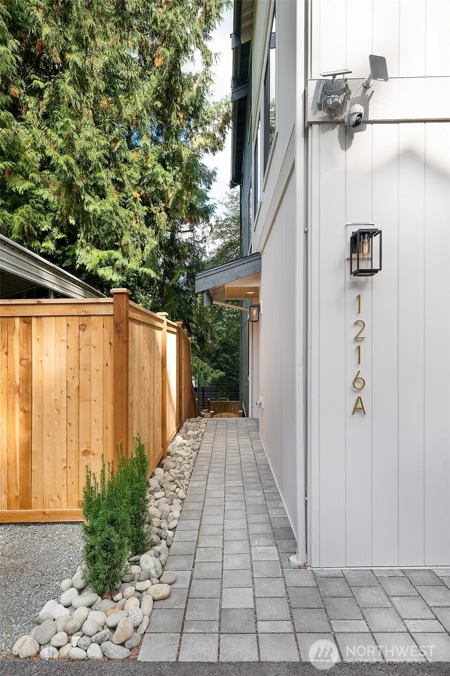 1216 NE 103rd, Seattle, WA 98115 - #3