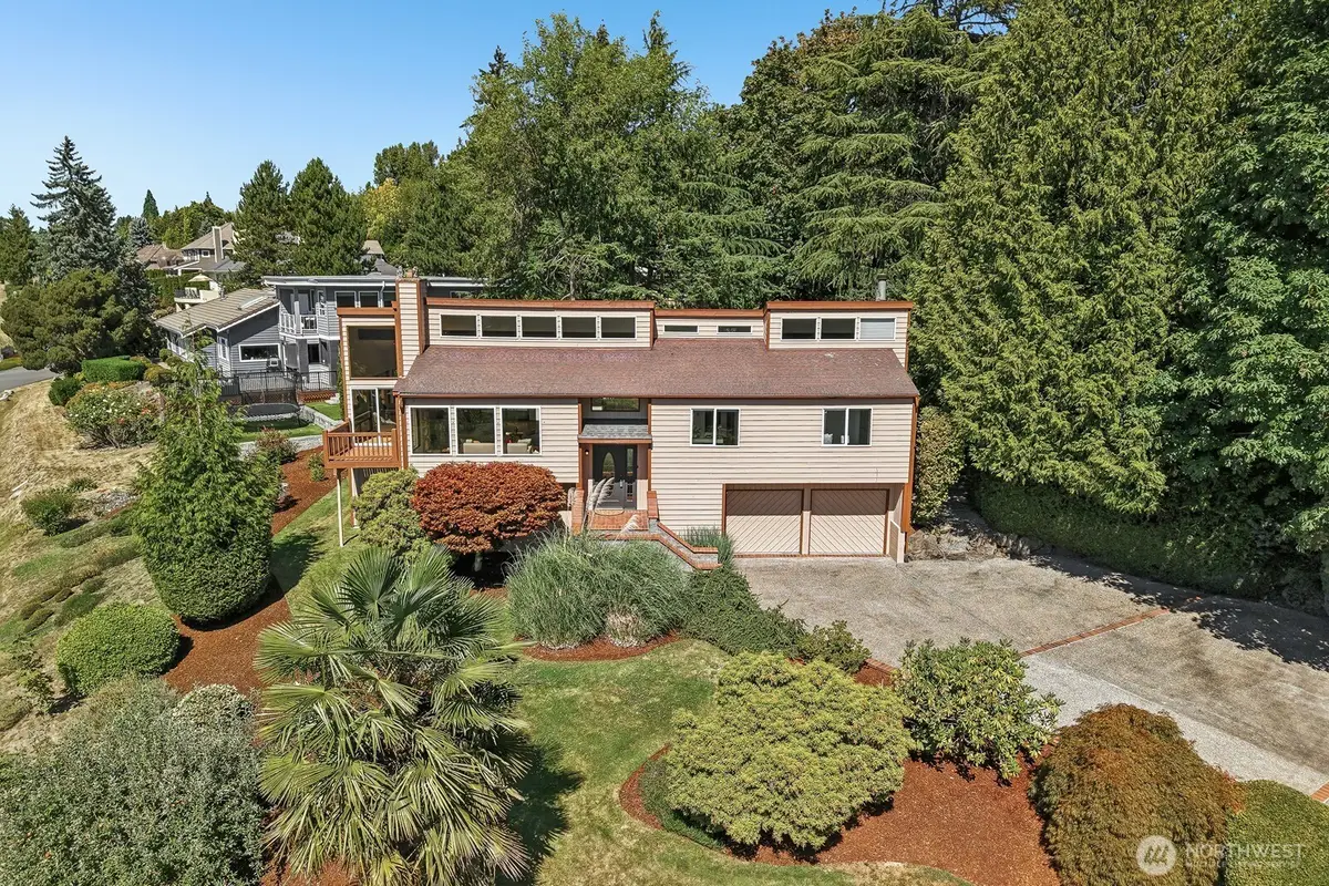 13604 SE 1st Street, Bellevue, WA 98005 - #1