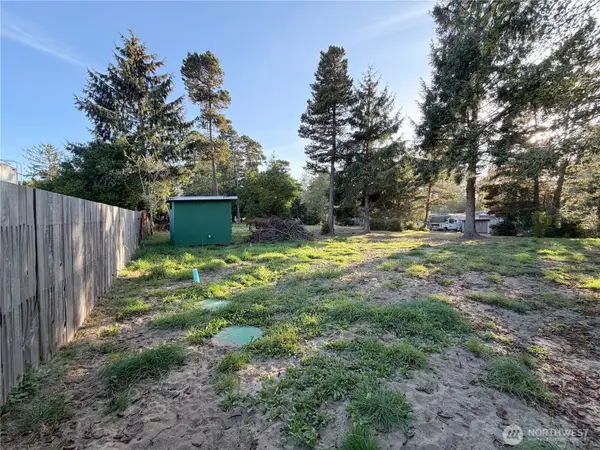27510 Q Lane #4&5, Ocean Park, WA 98640
