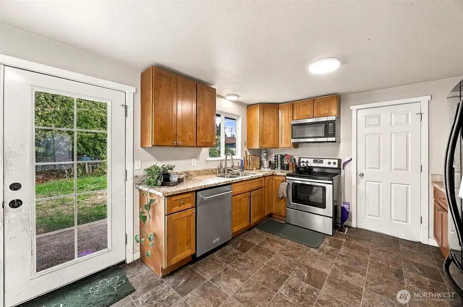 17111 21st Avenue Ct E, Spanaway, WA 98387 - #3