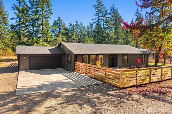 12510 Rainier Acres Road Se, Rainier, WA 98576