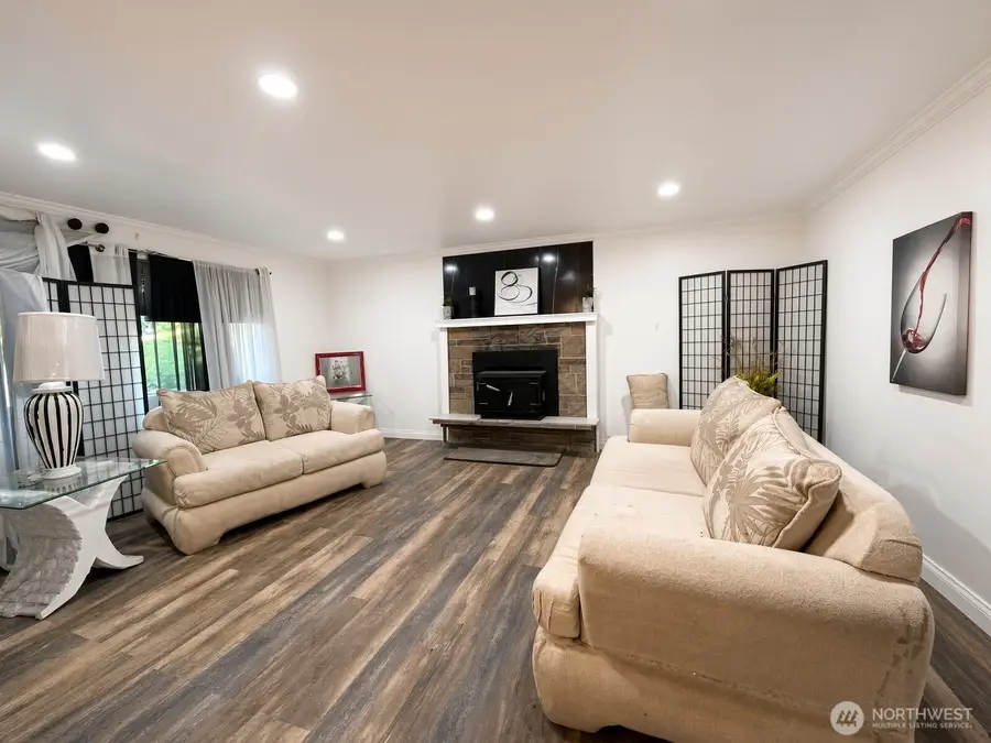 9930 S Beacon Avenue, Seattle, WA 98118 - #3