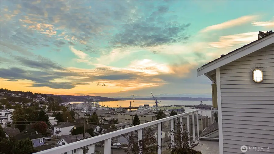 2522 Rucker Avenue #408, Everett, WA 98201 - #2