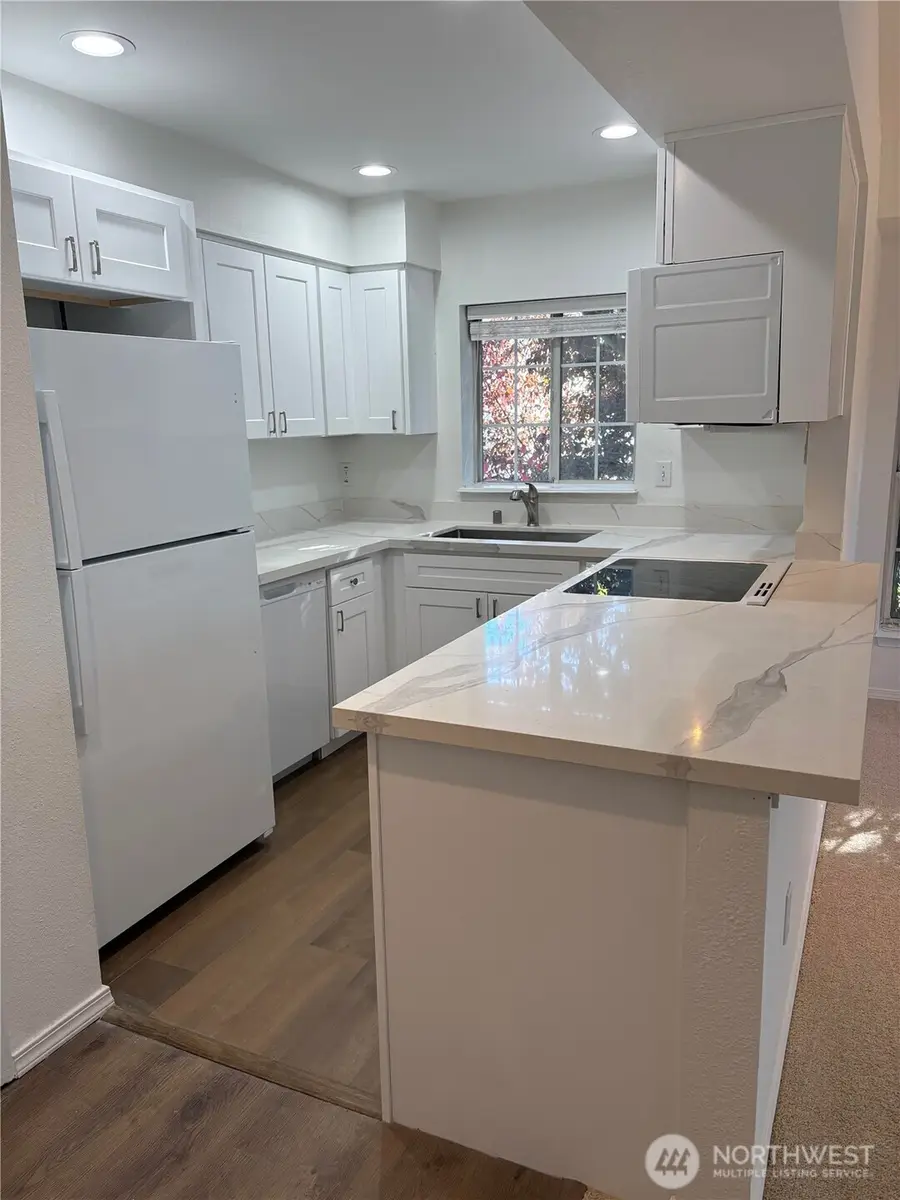 2640 118th Avenue Se #301, Bellevue, WA 98005 - #3