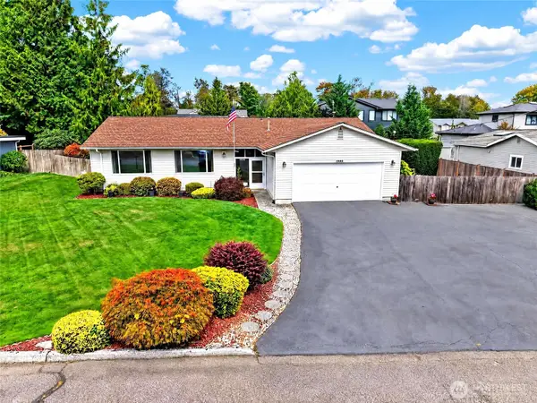 2909 227th Street Sw, Brier, WA 98036