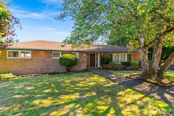 406 3rd Avenue Sw, Tumwater, WA 98512