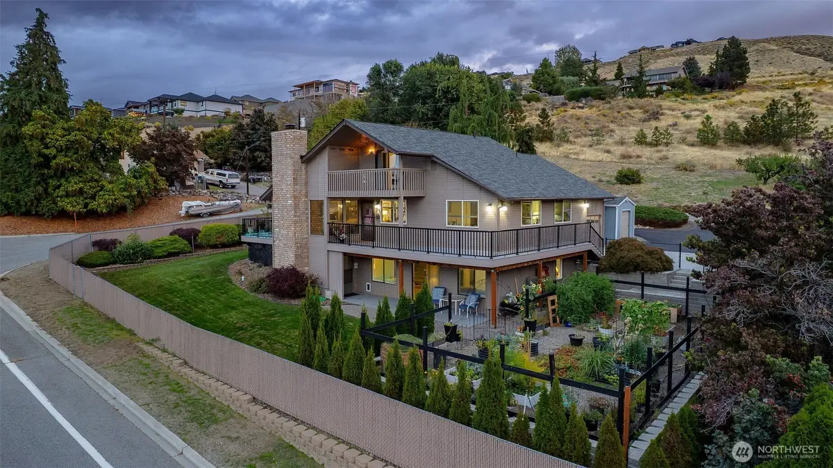 2718 Westview Drive, East Wenatchee, WA 98802 - #1
