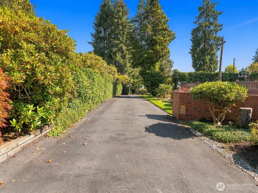 513 E Davies Loop Road, Lake Stevens, WA 98258 - #3