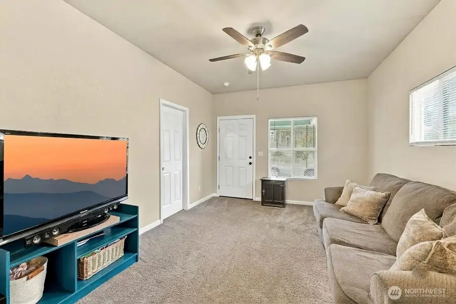 303 G Street Se, Auburn, WA 98002 - #2