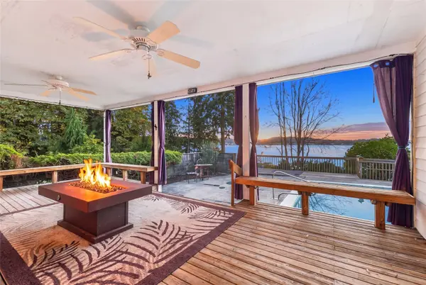 718 42nd Ave Nw, Gig Harbor, WA 98335