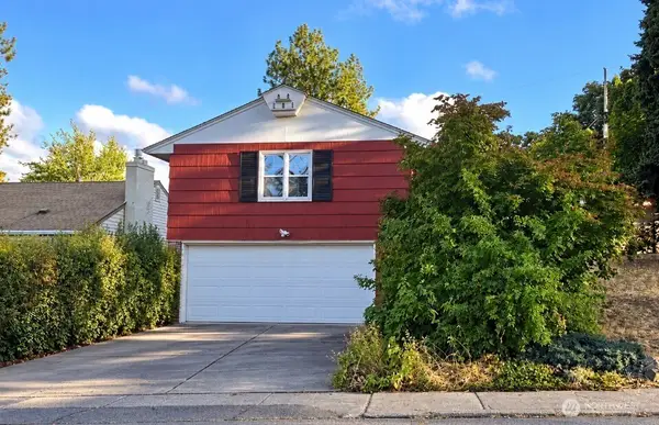 1504 E Pinecrest Road, Spokane, WA 99203