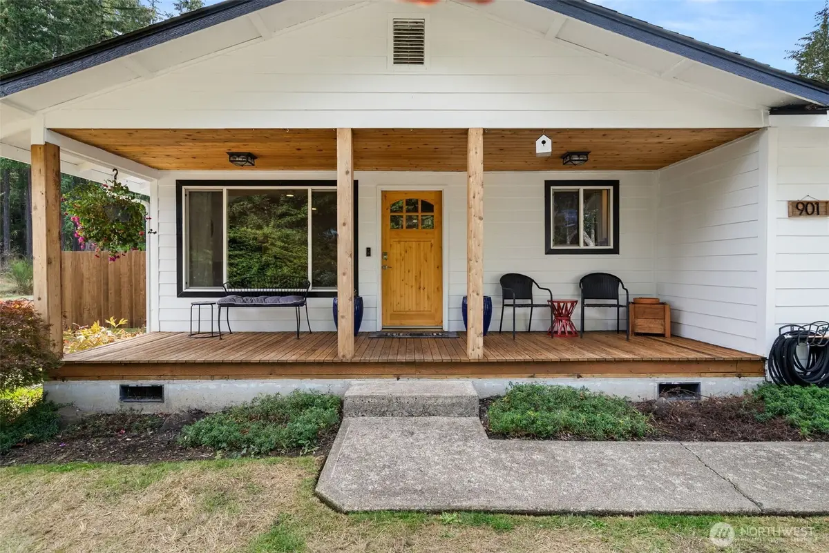 901 W Wyandotte Avenue, Shelton, WA 98584 - #1