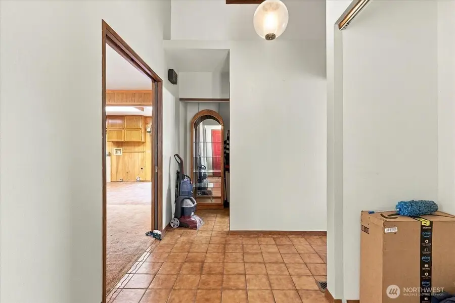 201 Columbia Avenue, Coulee Dam, WA 99116 - #2