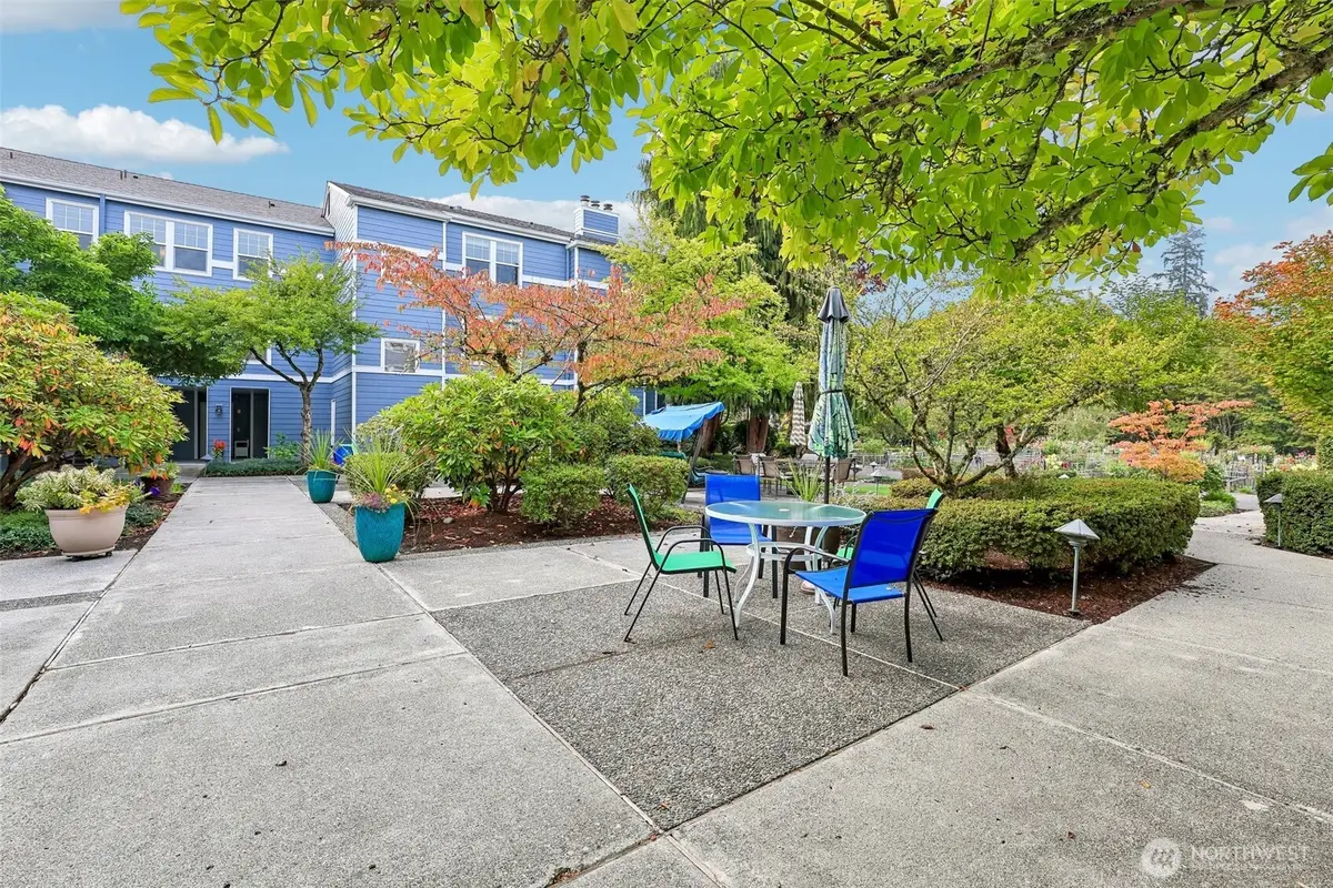 3935 226th Place Se #207, Issaquah, WA 98029 - #1