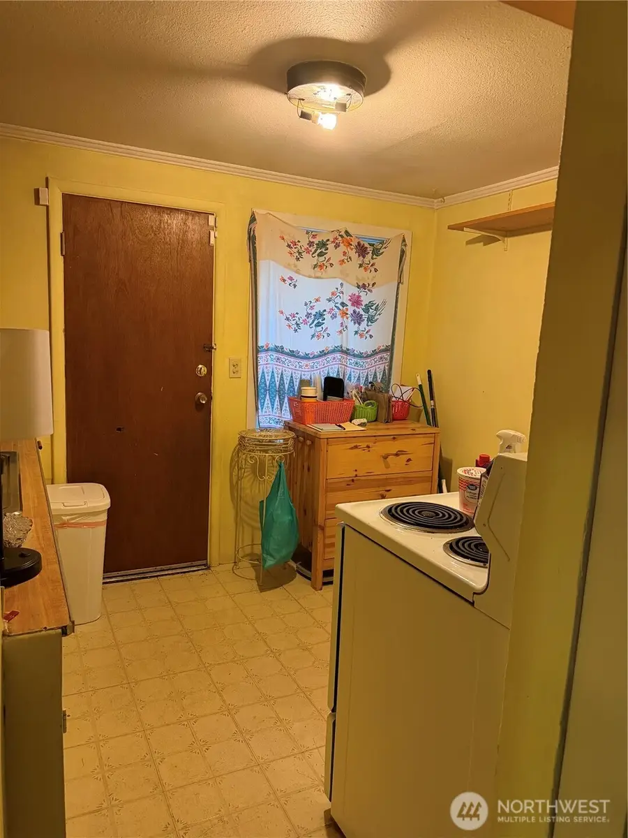 6044 S Oakes Street, Tacoma, WA 98409 - #2