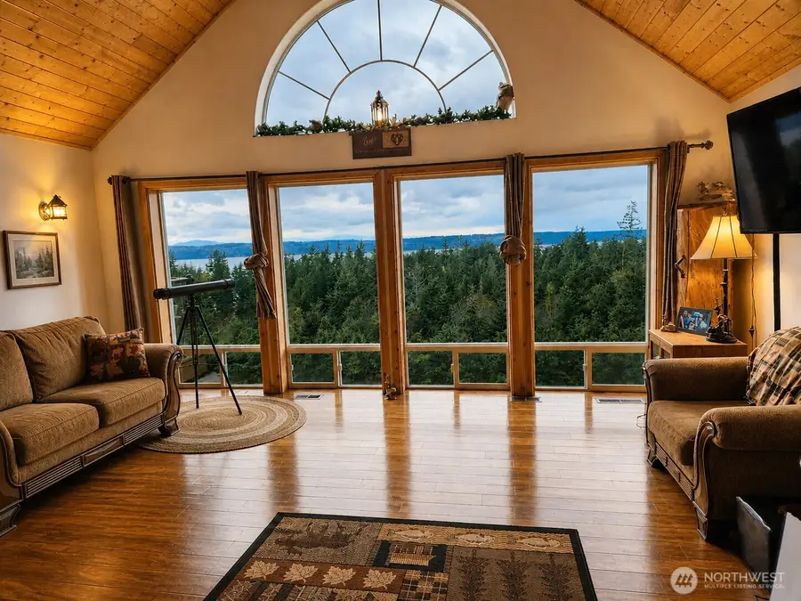 1028 Circle Drive, Camano Island, WA 98282 - #3