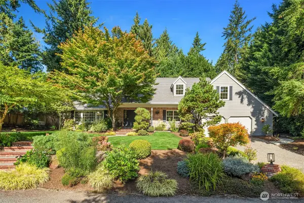 12750 NE 35th Place, Bellevue, WA 98005