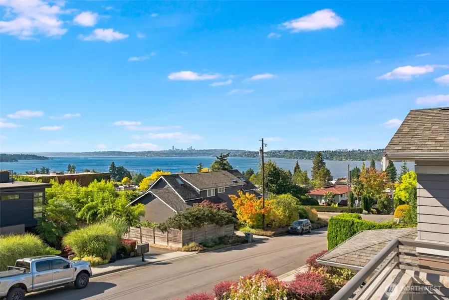 120 12th Avenue, Kirkland, WA 98033 - #2
