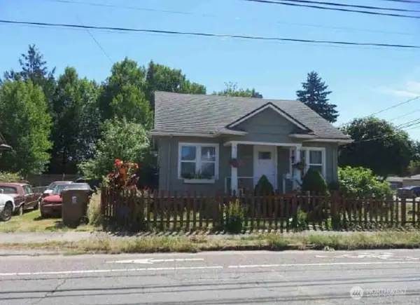 2220 S 12th Street Ct, Tacoma, WA 99405