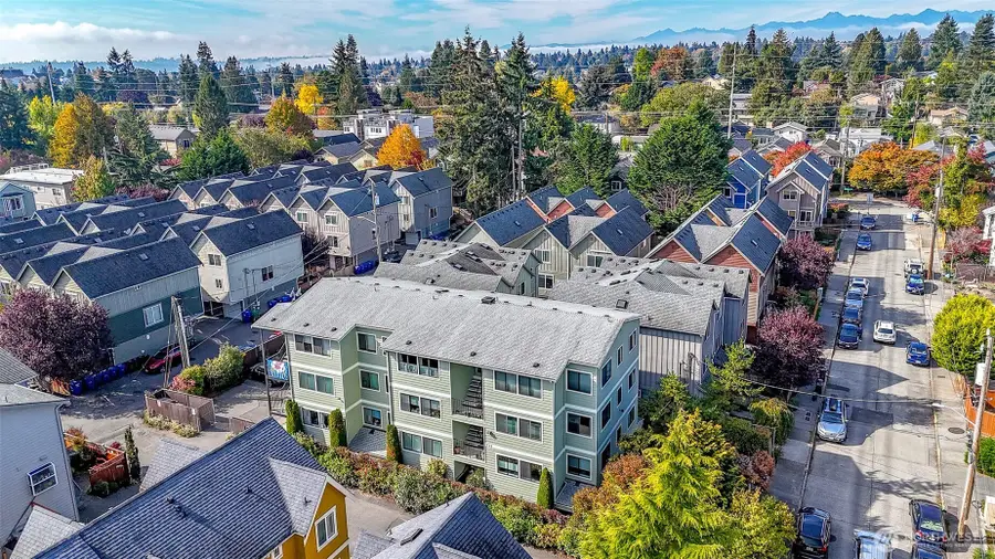731 N 94th Street #8, Seattle, WA 98103 - #2