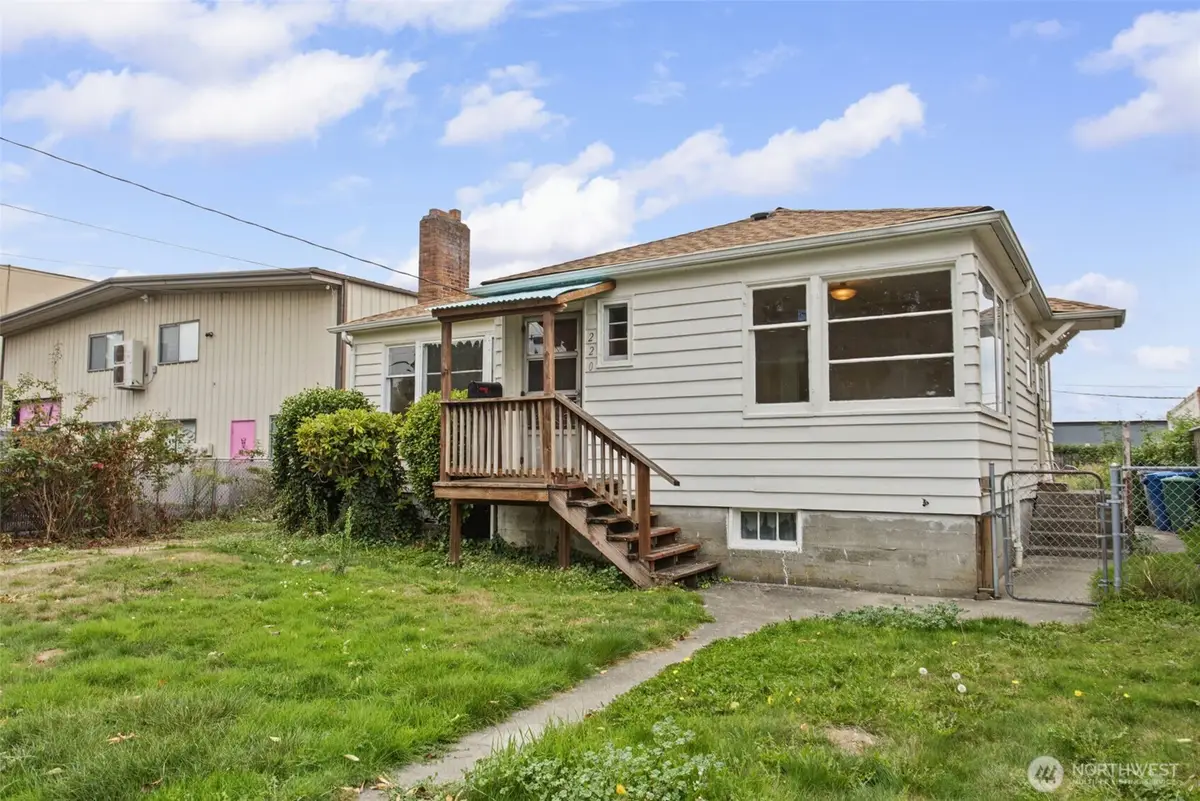 220 S Tobin Street, Renton, WA 98057 - #1