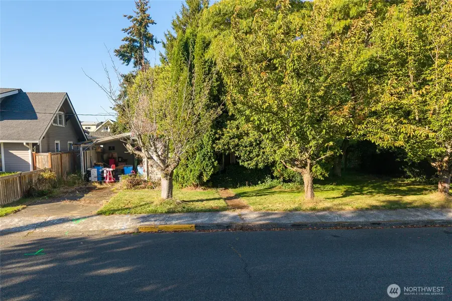615 5th Avenue Sw, Puyallup, WA 98371 - #3