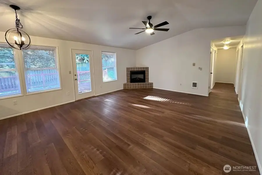 24 74th Street Sw, Everett, WA 98203 - #2