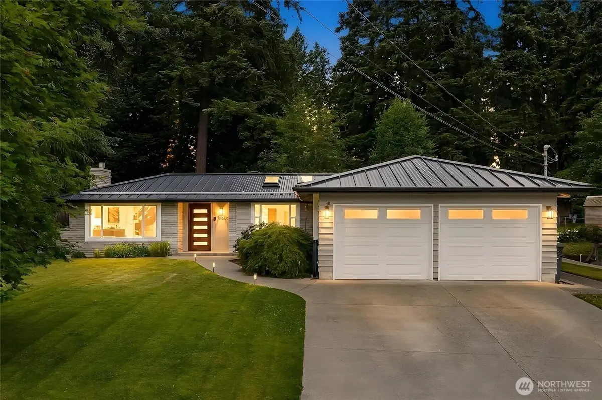 17529 93rd Avenue Ne, Bothell, WA 98011 - #1