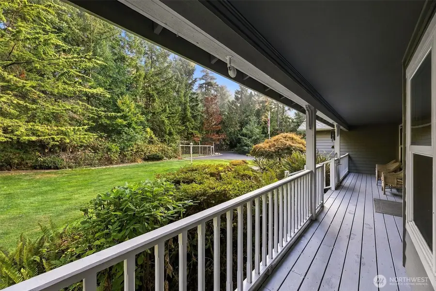 40204 Mountain Highway E, Eatonville, WA 98328 - #3