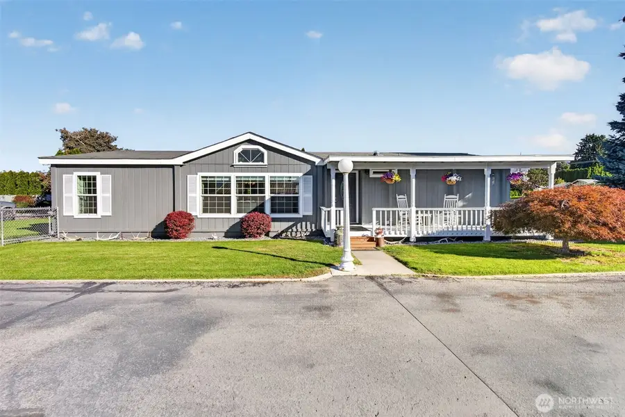 407 Nightengale Place, East Wenatchee, WA 98802 - #2