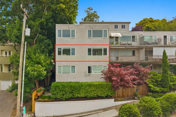 632 13th Avenue E #19, Seattle, WA 98102